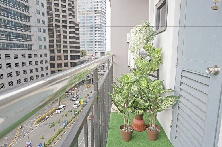 Apartamentos Indigo Ortigas @ Adb Avenue Tower