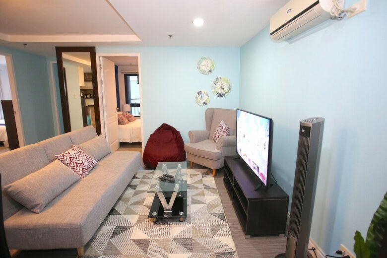 Apartamentos Indigo Ortigas @ Adb Avenue Tower