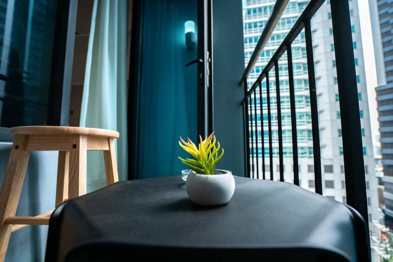 Apartamentos Indigo Ortigas @ Adb Avenue Tower