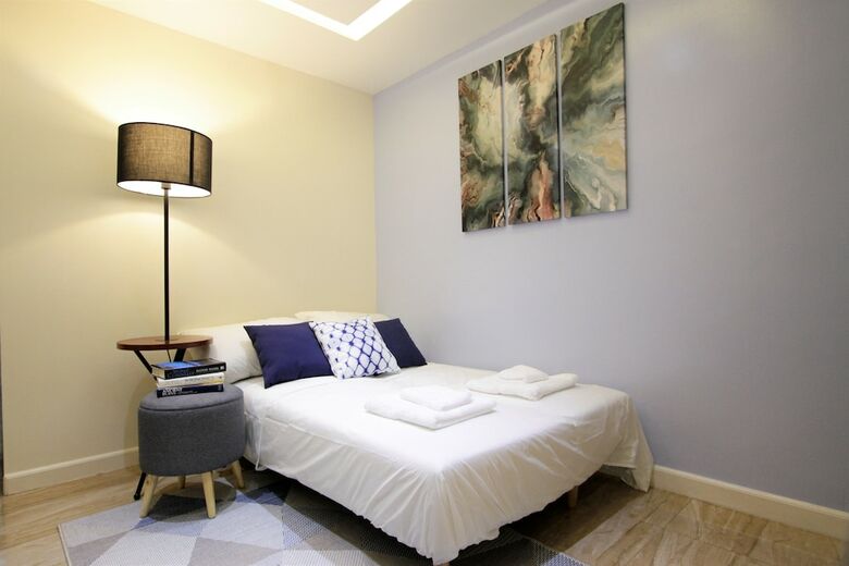 Apartamentos Indigo Ortigas @ Adb Avenue Tower