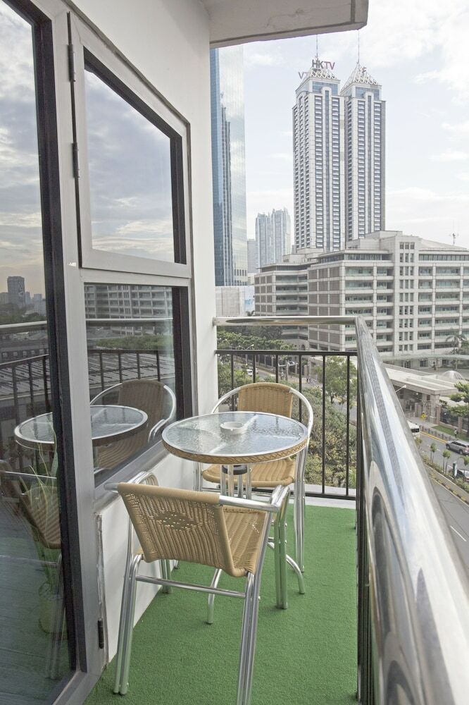 Apartamentos Indigo Ortigas @ Adb Avenue Tower