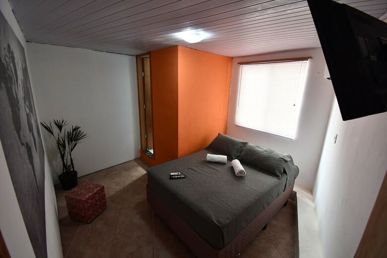 Hostal The Queen Hostel