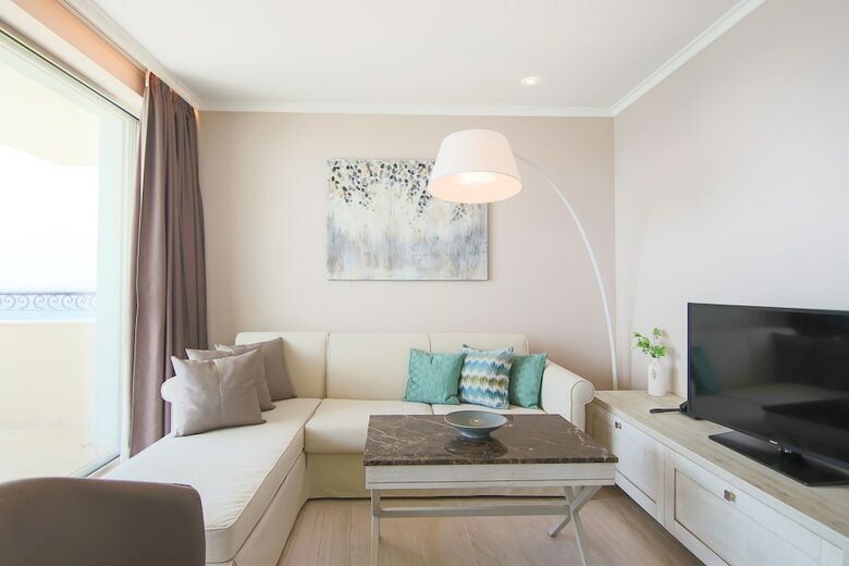 King Maron Hotel & Spa