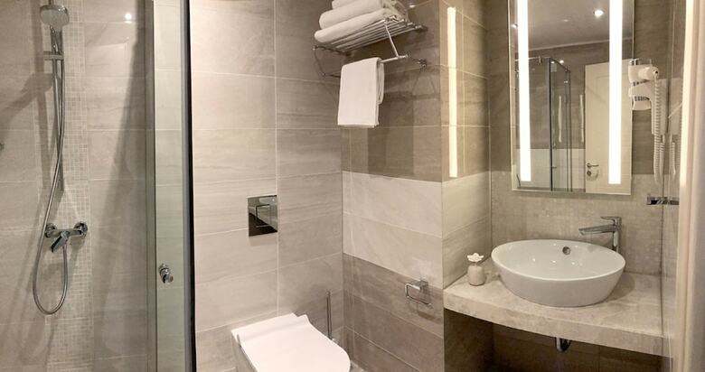 King Maron Hotel & Spa