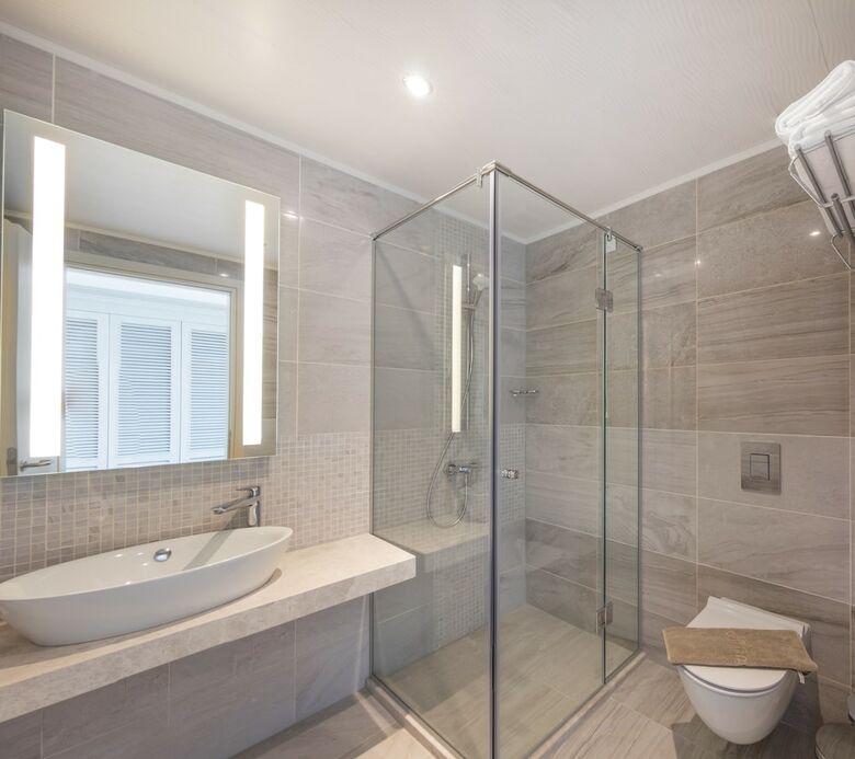 King Maron Hotel & Spa