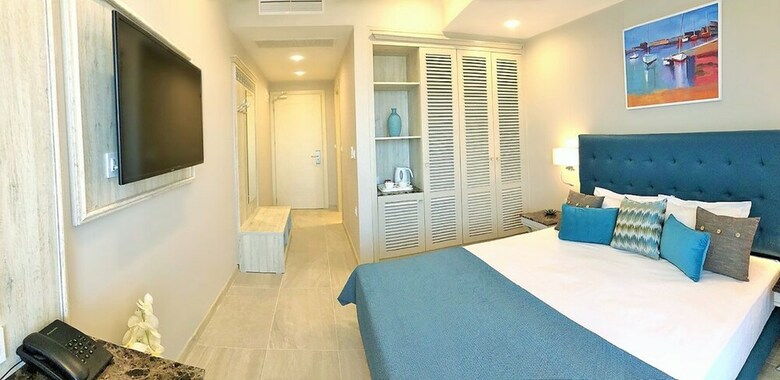 King Maron Hotel & Spa