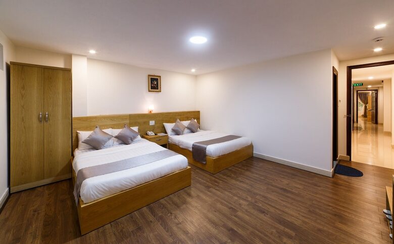 Tea Leaf Hotel