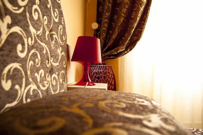 Hotel Mam�
