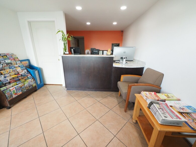 Hotel Seashire Inn & Suites