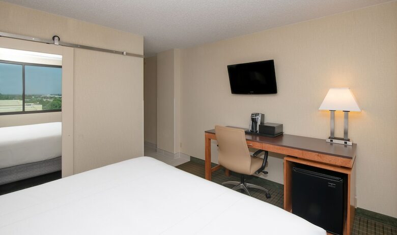 Nced Conference Center & Hotel