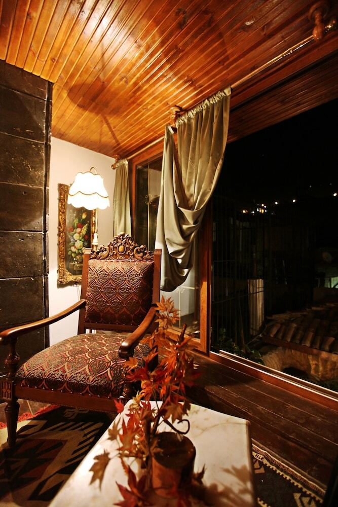 Hotel Antique Celtik House