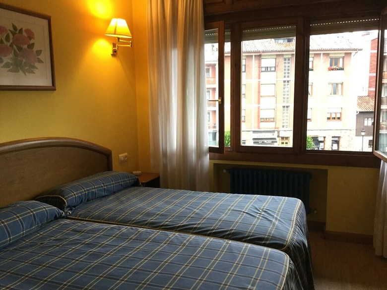 Pension Hostal Caf� Espa�ol