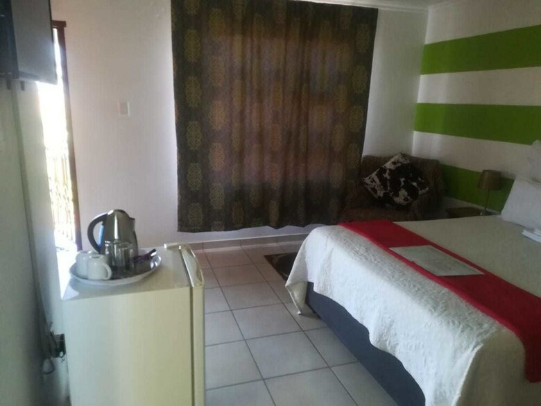Hotel Ga-dikobo Guest House