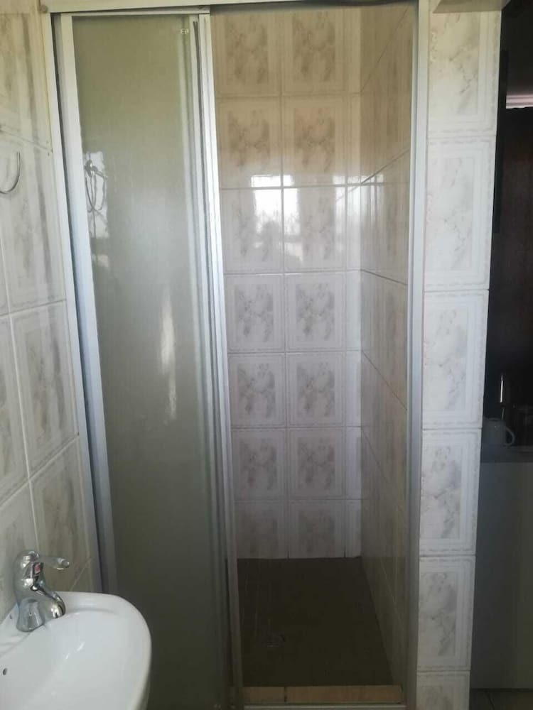 Hotel Ga-dikobo Guest House