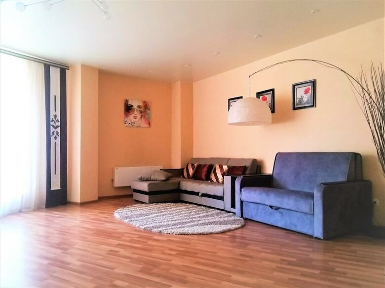 Megapolis Apartments On Prospect Revolyutsii 9a