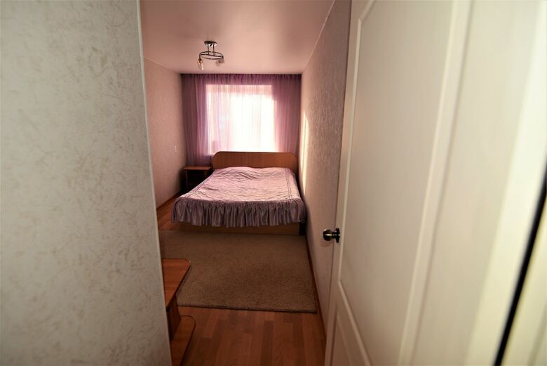 Megapolis Apartments On Karla Marksa 76