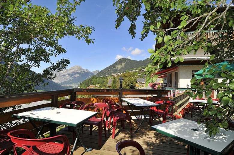 Hotel H�tel Les Triolets