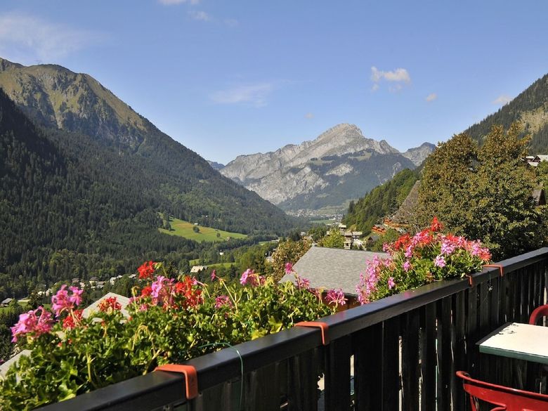 Hotel H�tel Les Triolets