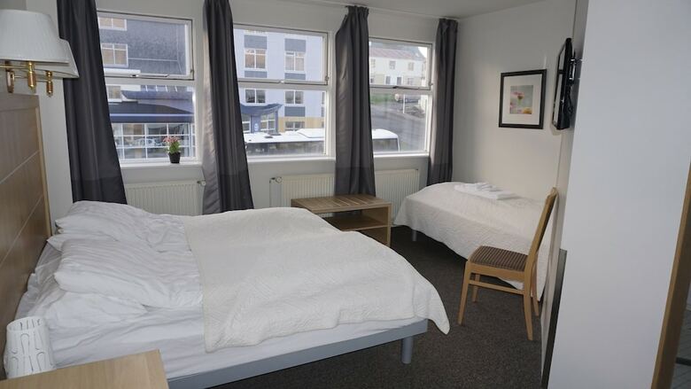 Hotel H�tel Borgarnes