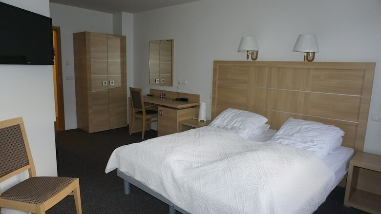 Hotel H�tel Borgarnes