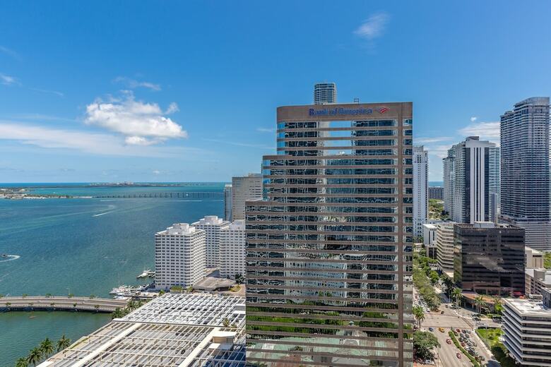Brickell By Miami Vacation Rentals