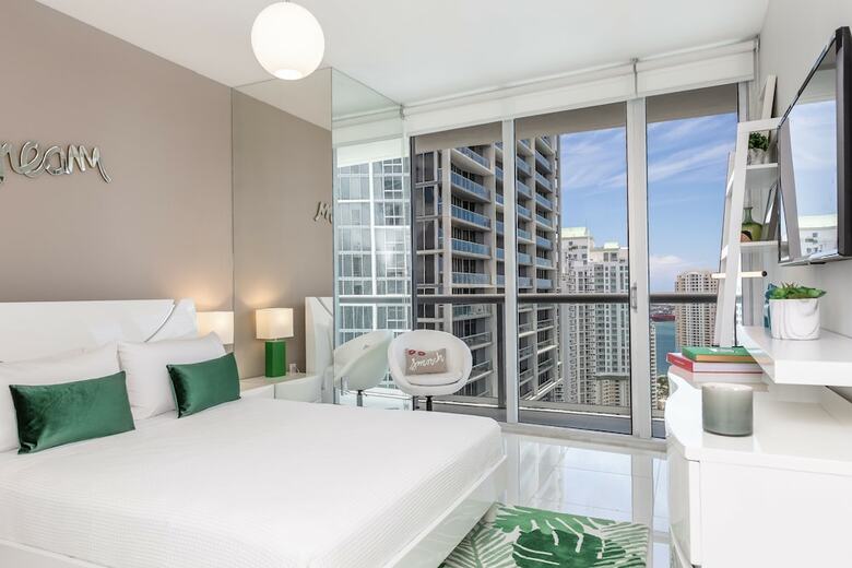Brickell By Miami Vacation Rentals