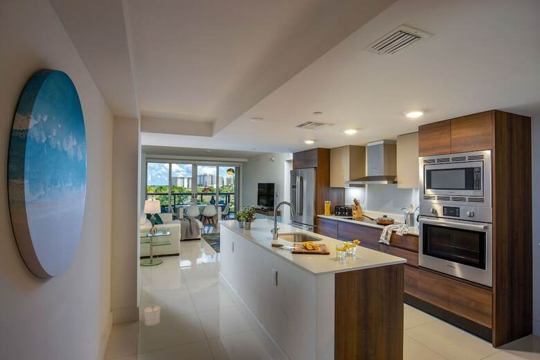 Acqua Bay Luxury Apartments
