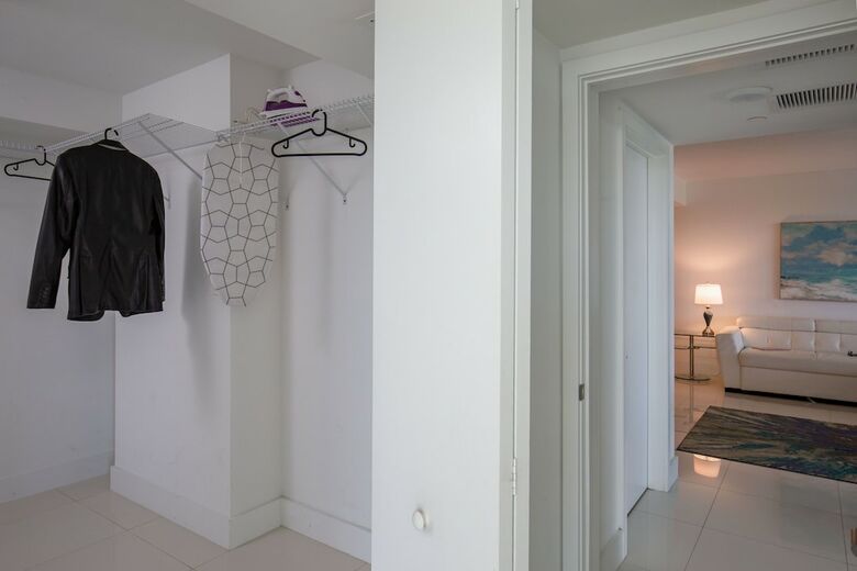 Acqua Bay Luxury Apartments