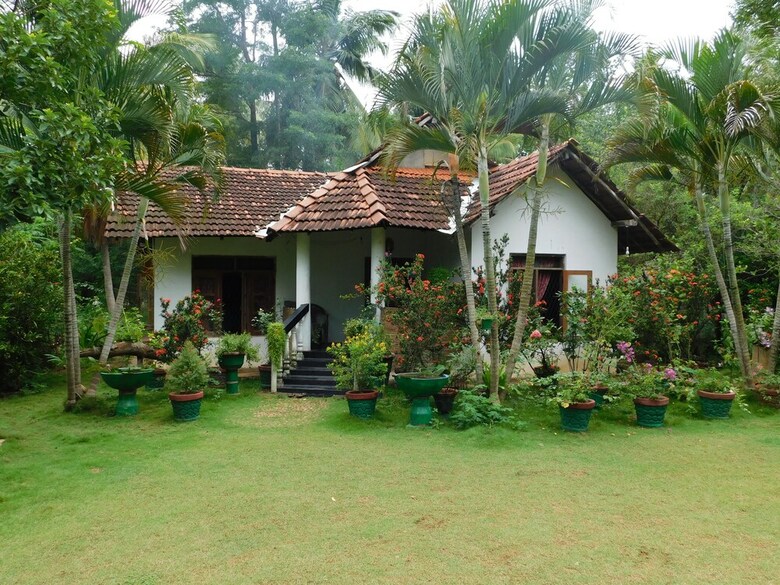 Bed & Breakfast Yala Avian Eye Safari