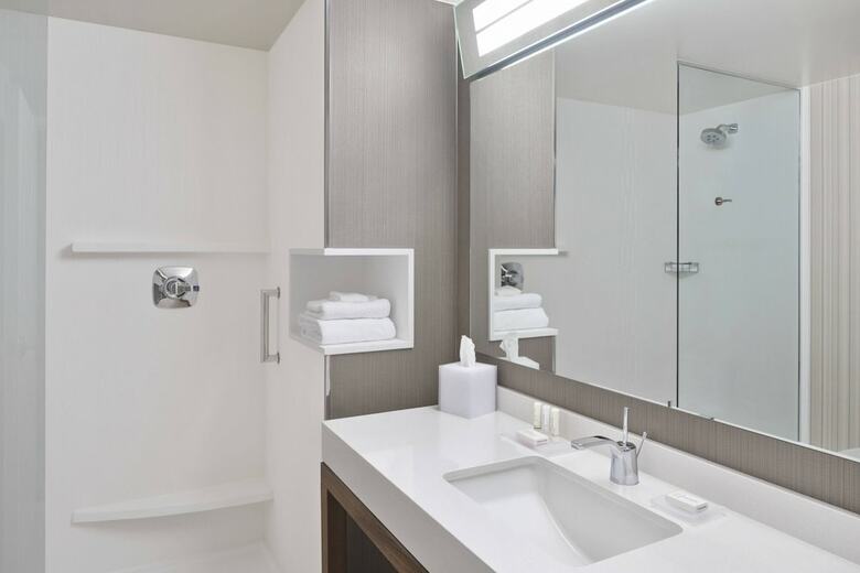 Hotel Courtyard By Marriott Albany Troy/waterfront