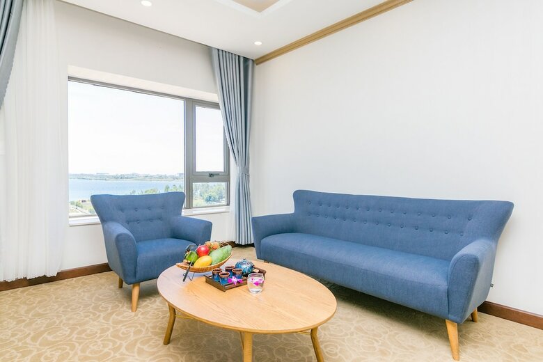 Navy Hotel Cam Ranh