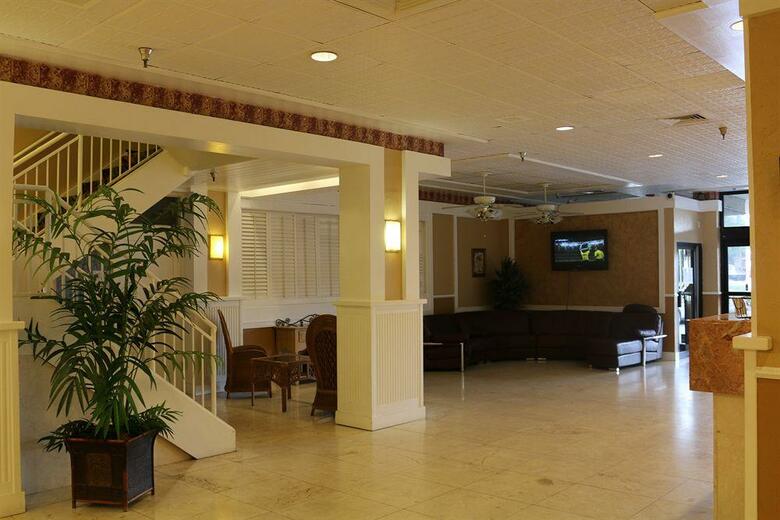 Imperial Swan Hotel & Suites