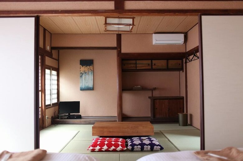 Hostal Guest House Lamp Iki - Hostel