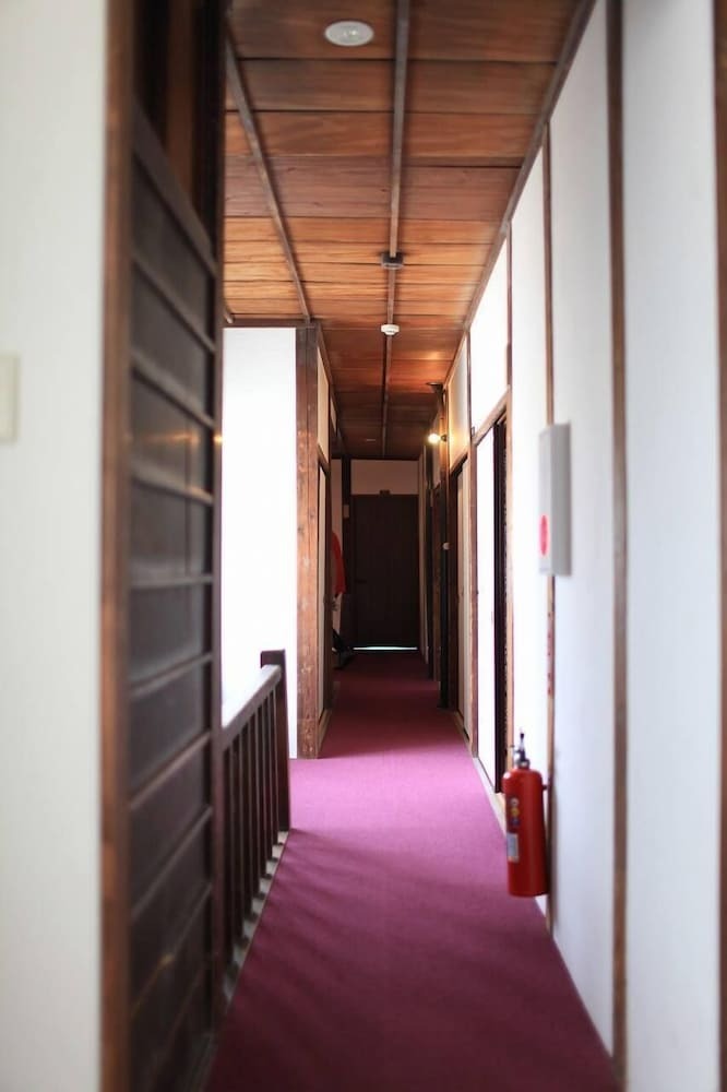 Hostal Guest House Lamp Iki - Hostel
