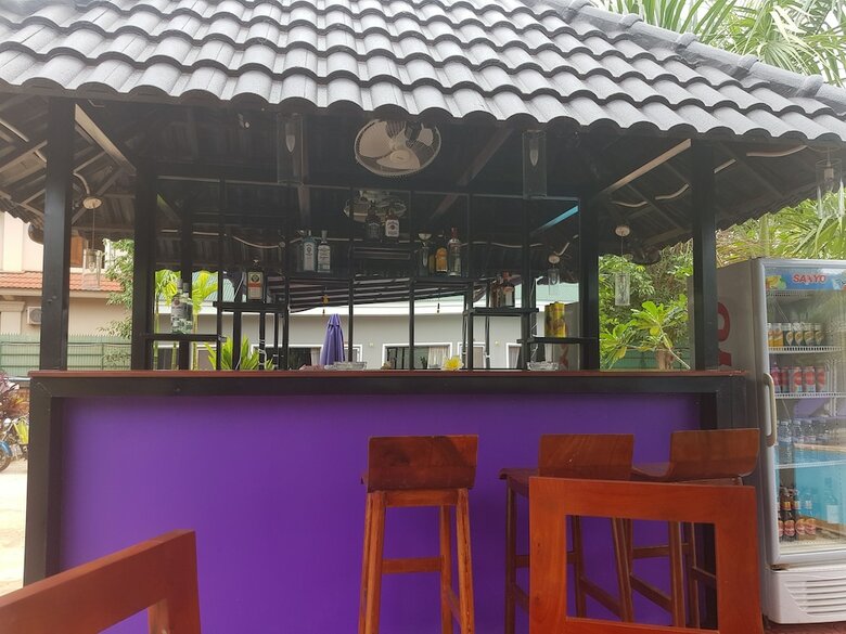 Hotel White Lotus Resort