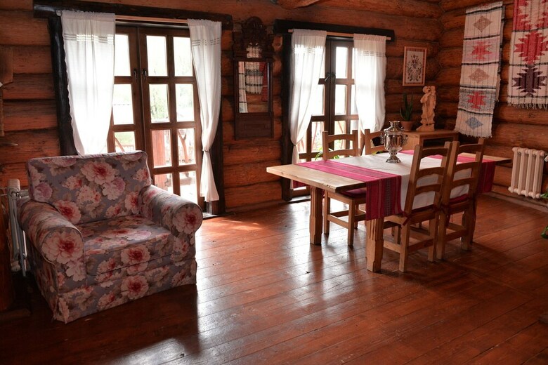 Hotel Ethnocomplex Bobrovaya Dolina