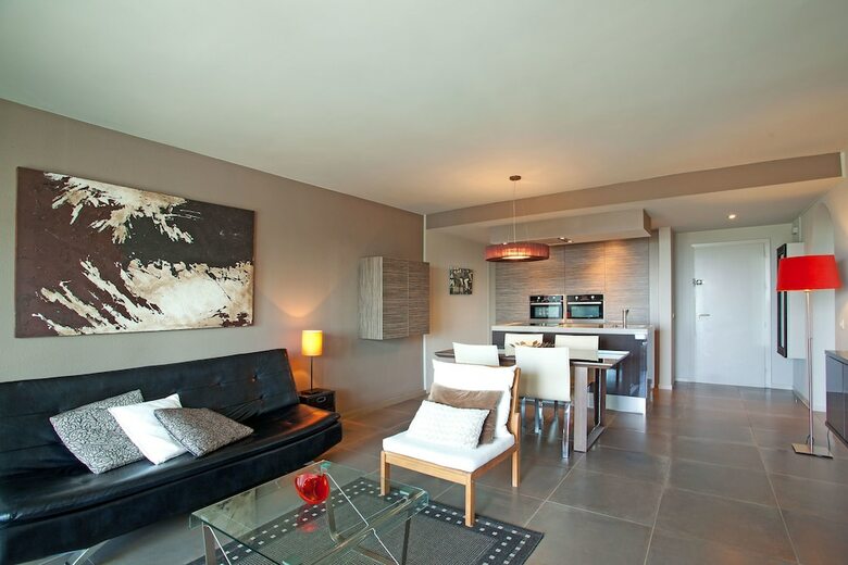 Apartamentos Jard�n Miraflores