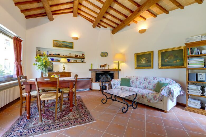 Apartamento Borgo Acquaiura