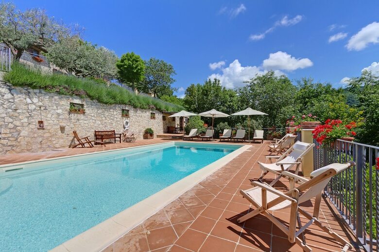 Apartamento Borgo Acquaiura