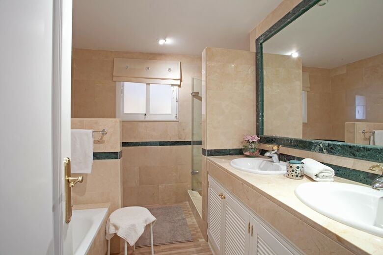 Apartamentos Hacienda Elviria