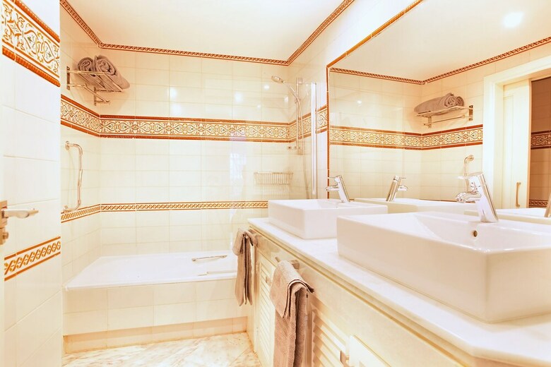 Apartamentos White Pearl Beach