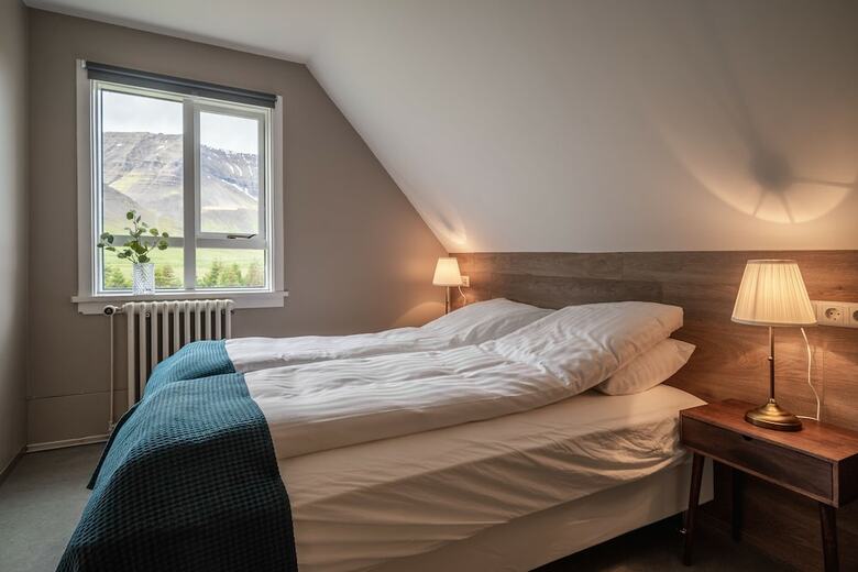 Hotel Holt Inn