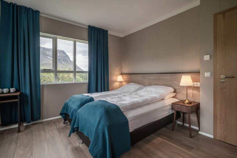 Hotel Holt Inn