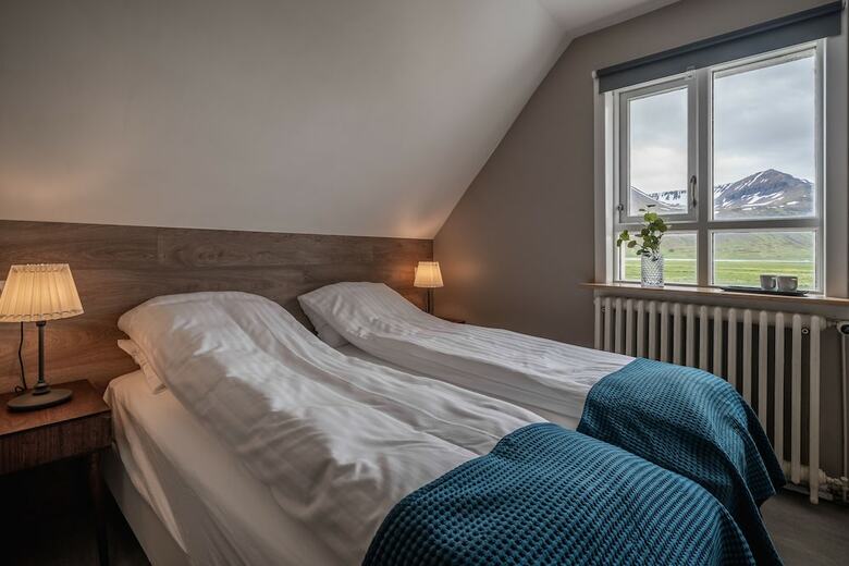 Hotel Holt Inn