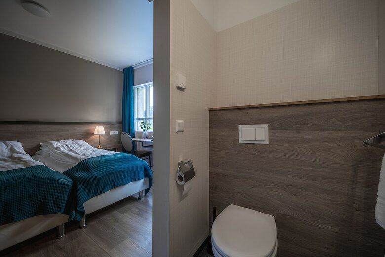 Hotel Holt Inn