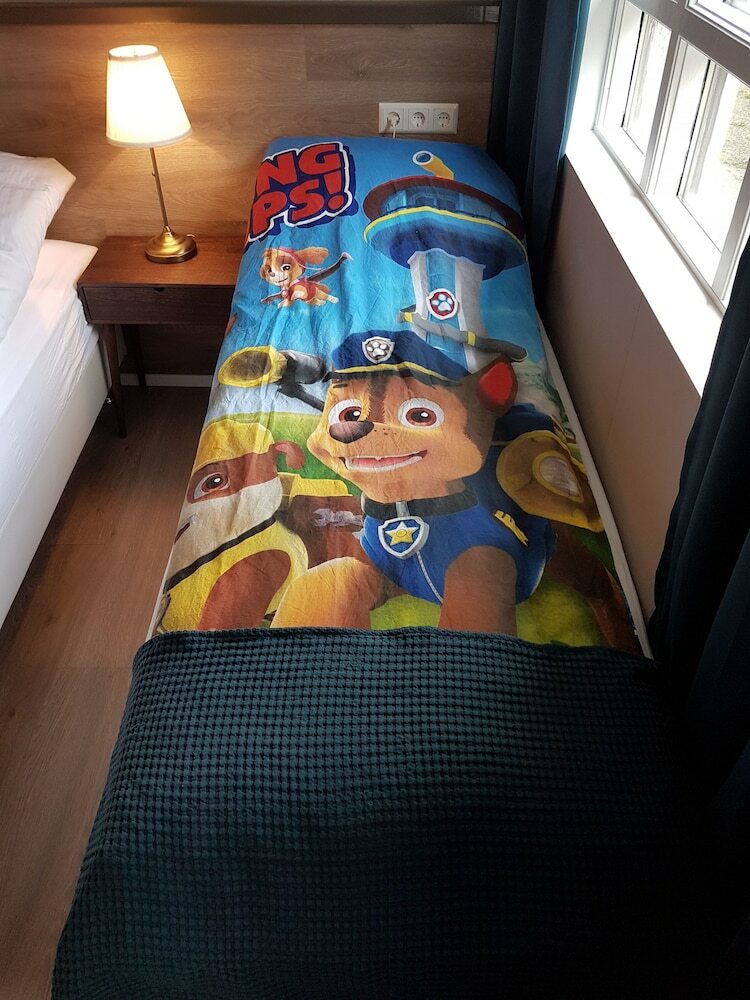 Hotel Holt Inn