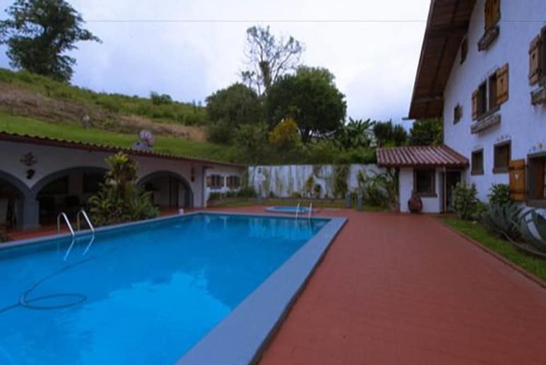Hotel Los H�roes