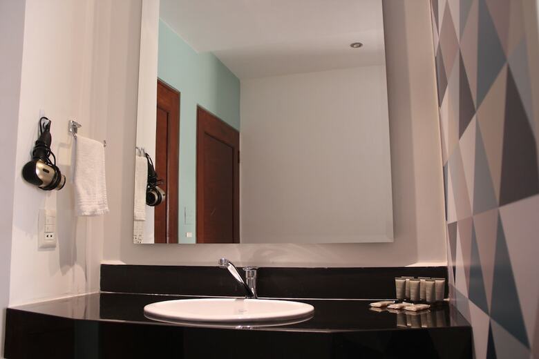 Hotel G