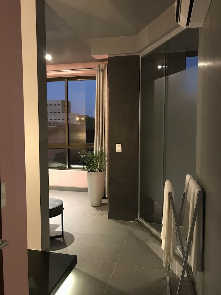 Hotel G