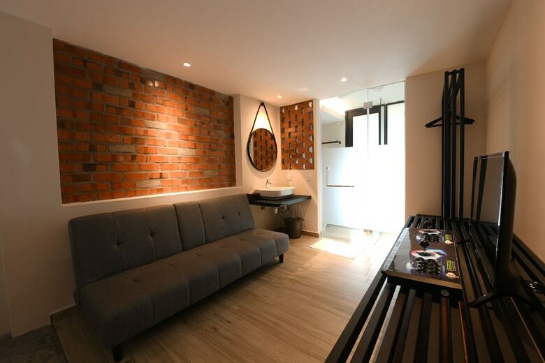 Hotel 38pc